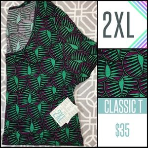 LuLaRoe Classic Tee, NWT